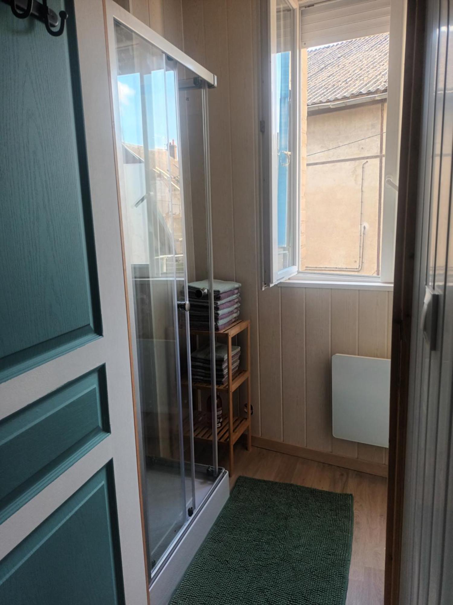 Apartment Le De Jeanne